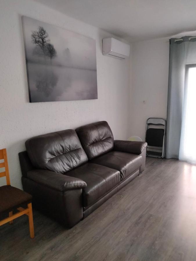 Malvarrosa Apartamentos บาเลนเซีย ภายนอก รูปภาพ