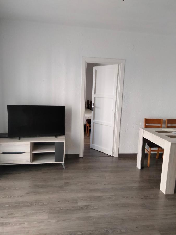 Malvarrosa Apartamentos บาเลนเซีย ภายนอก รูปภาพ