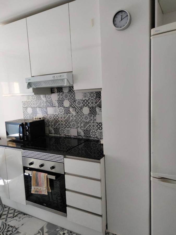 Malvarrosa Apartamentos บาเลนเซีย ภายนอก รูปภาพ